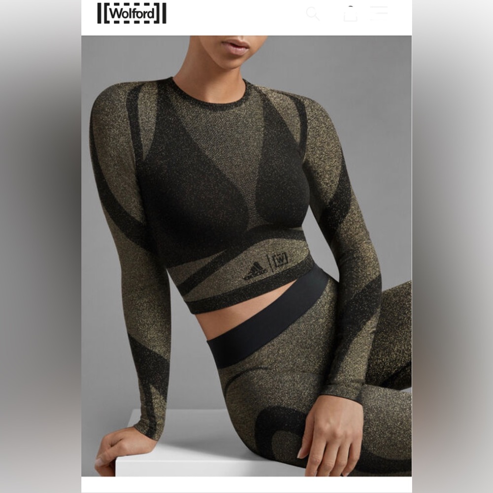 NWT. Wolford STUDIO MOTION CROP Size M
ADIDAS X WOLFORD
Black/Gold